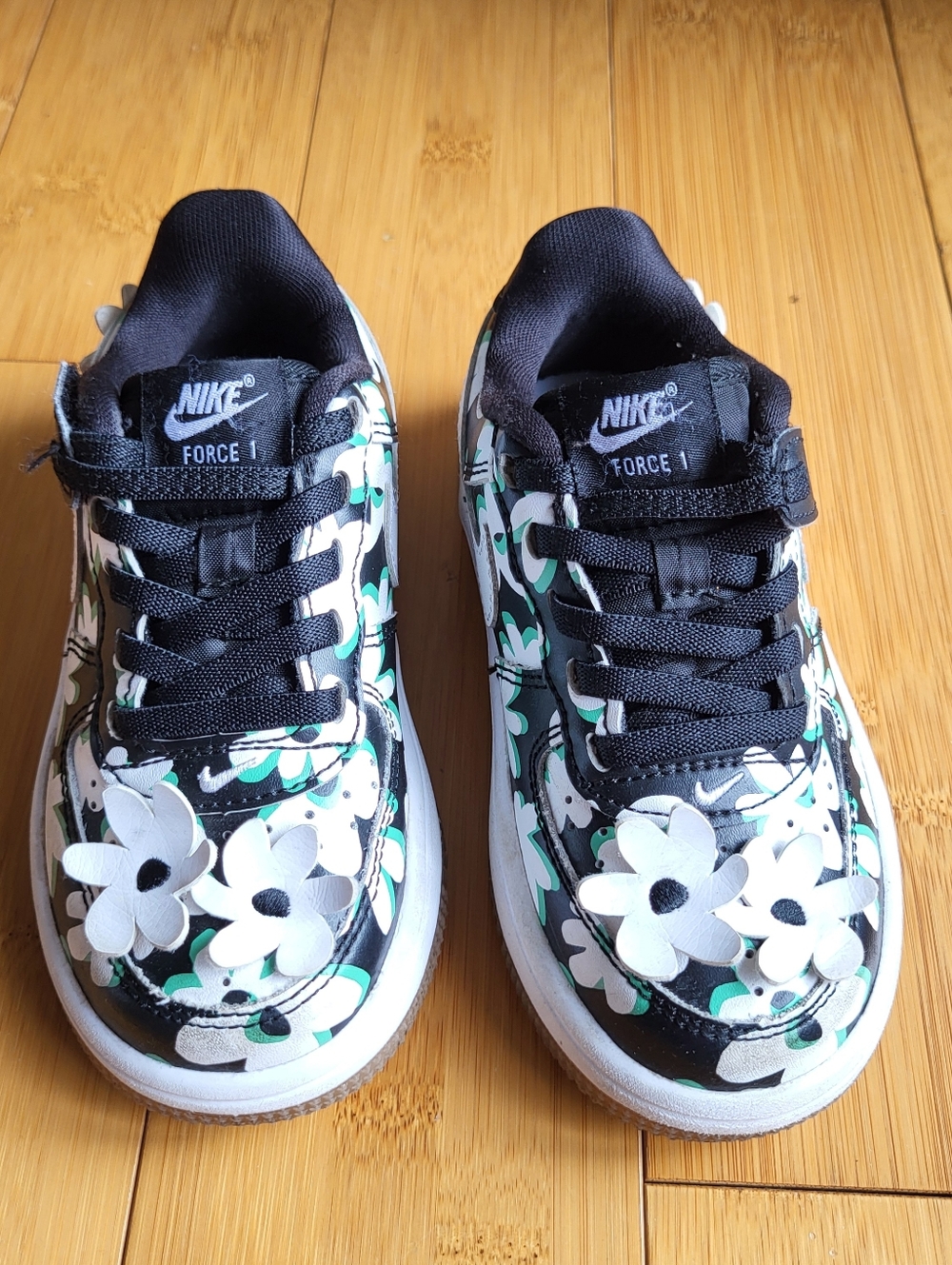 Nike Air Force 1 LV8 GS Girls Kids Sz 10C Flower Power Floral Low-Top Sneakers